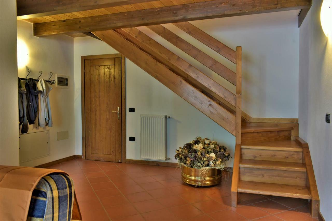 I Larici Apartment Monclassico Exterior photo